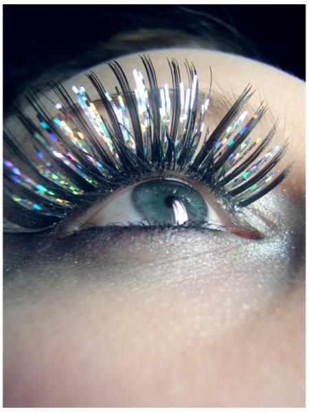 BONNE SOIREE ET BON JEUDI A VOUS BISOUS