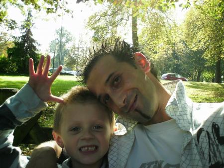 VOILA LAURENT DE VIP BLOG JUSTEPOURVOUS !!!! lol ont te voient mdr