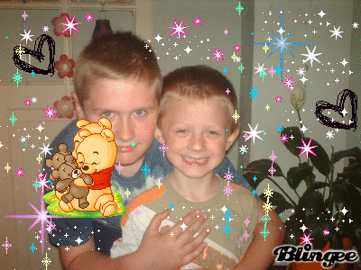 TRES BON WEEK END A TOUS ET TOUTES GROS BISOUS