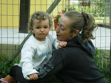 ONT VOUS SOUHAITENT UN BON DIMANCHE MOI ET MON NEVEU KISS