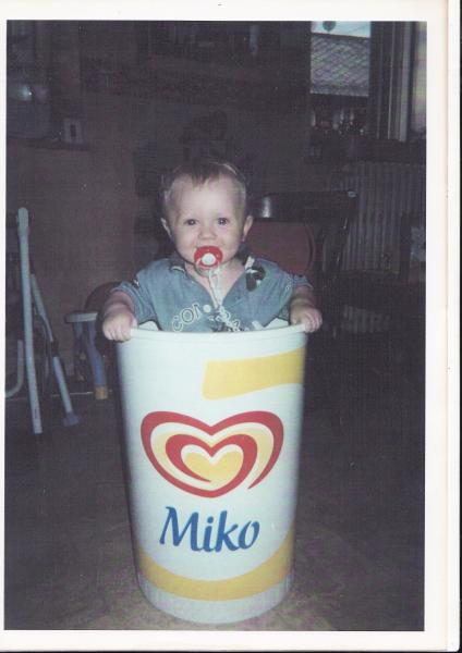 CECI N'EST UN  TRUCAGE LOL!!!!!!!!!!!!!!!!!!!!!!!!!!!