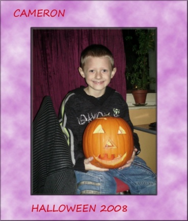 JOYEUX HALLOWEEN KISS CAROLINE